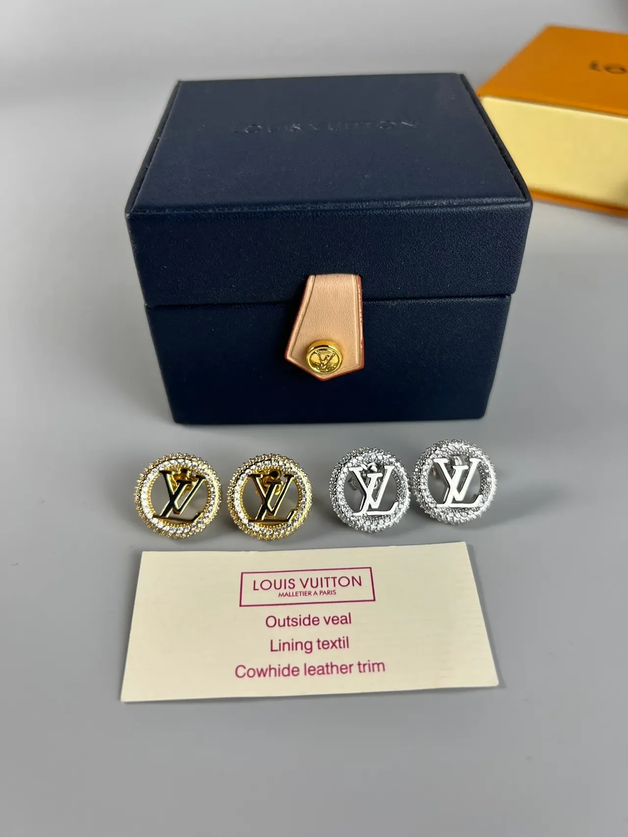 Louis Vuitton Monogram Stud Gold White Circular Pavé Crystal Halo Earrings 5