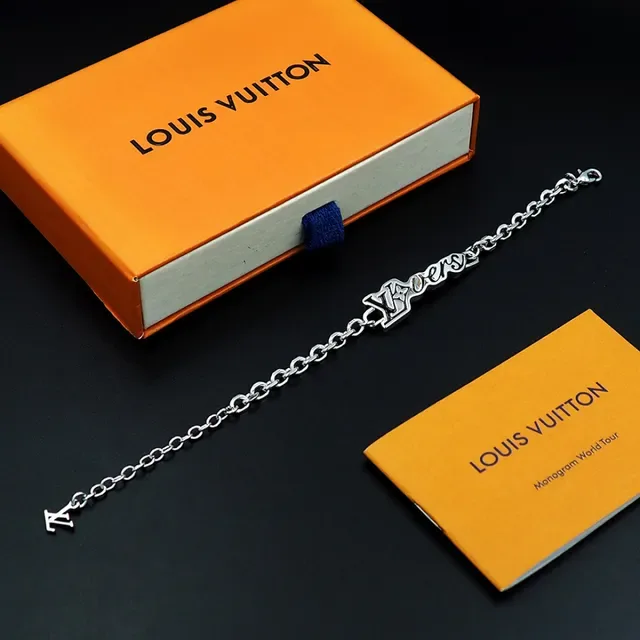 Louis Vuitton Monogram World Tour Script Plaque Chain Bracelet 4