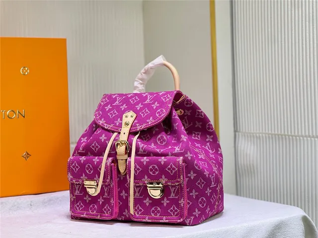 Louis Vuitton Montsouris Monogram Canvas Purple Casual Backpack 8