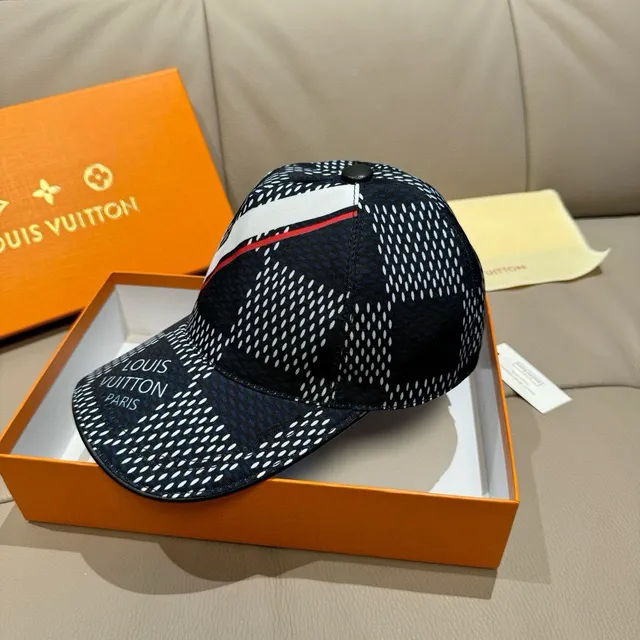 Louis Vuitton Casquette avec motif de points bleu marine 8