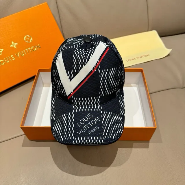 Louis Vuitton Casquette avec motif de points bleu marine 9
