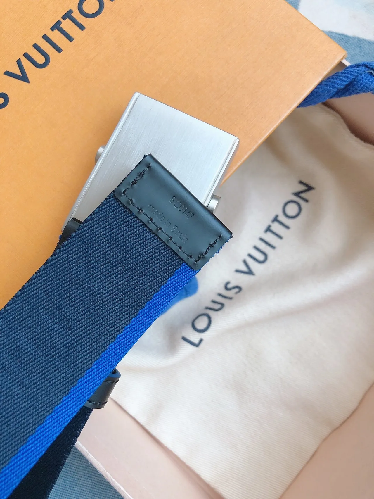 Louis Vuitton Navy Blue Woven Jacquard Strap Brushed Metal Geometric Buckle Canvas Belt 7