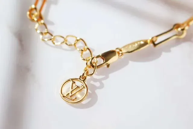 Louis Vuitton Petite Malle Gold-Tone Black Enamel Cube Charm Necklace 15