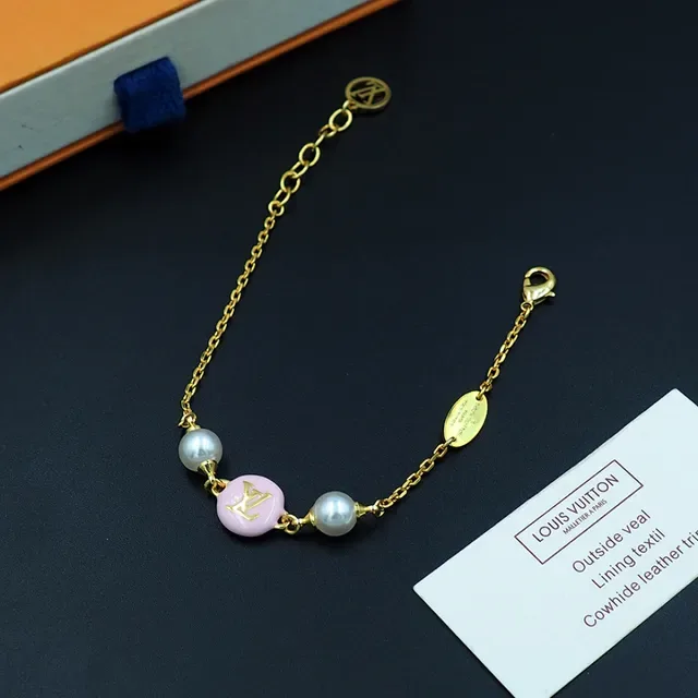 Louis Vuitton Pink Enamel LV Disc Pearl Charm Bracelet 5