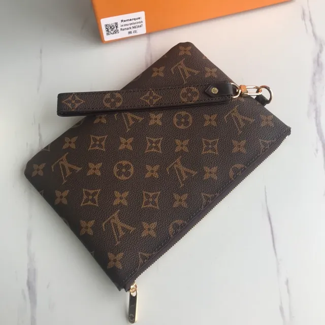 Louis Vuitton Pochette Metis Marron Beige Monogram Toile Enduite Fermeture à Glissière en Haut Sac à Poignet 7