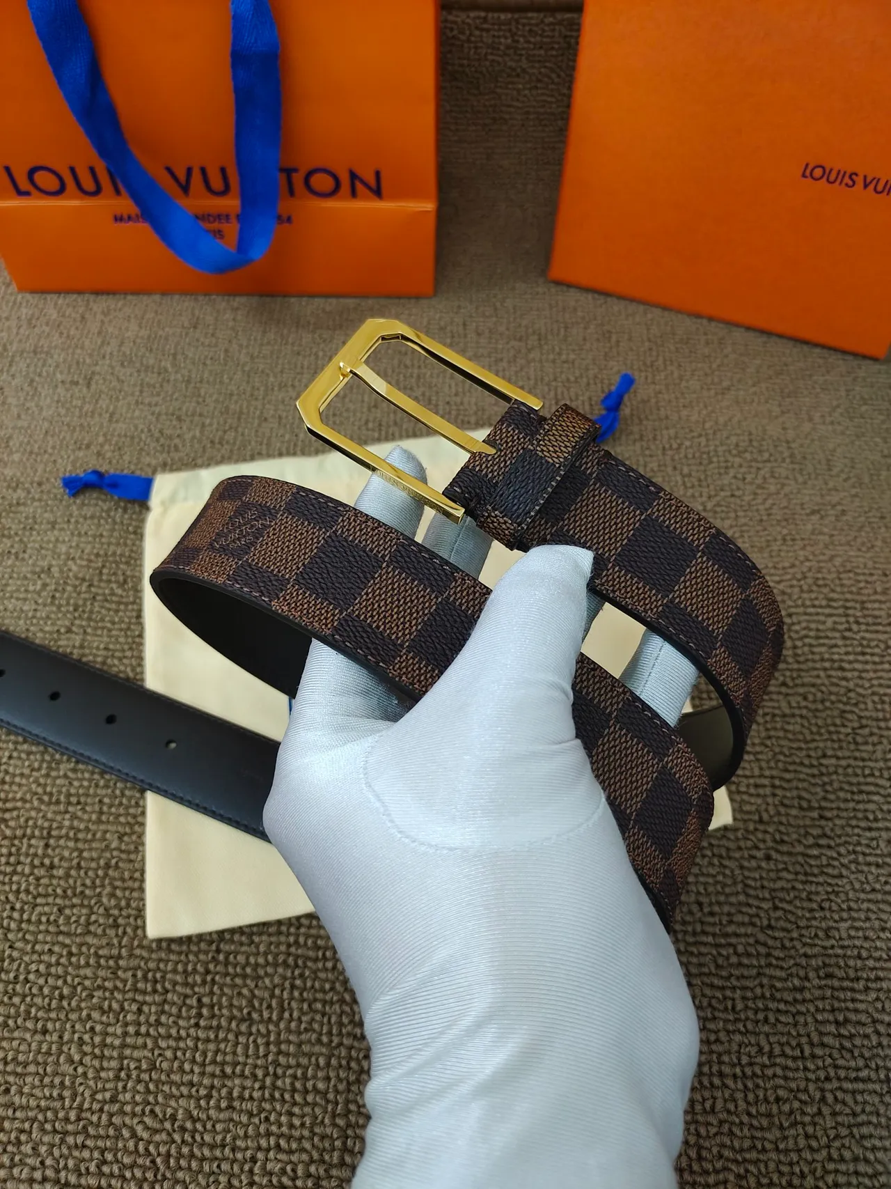 Louis Vuitton Reversible Damier Ebène and Navy Leather Belt 2