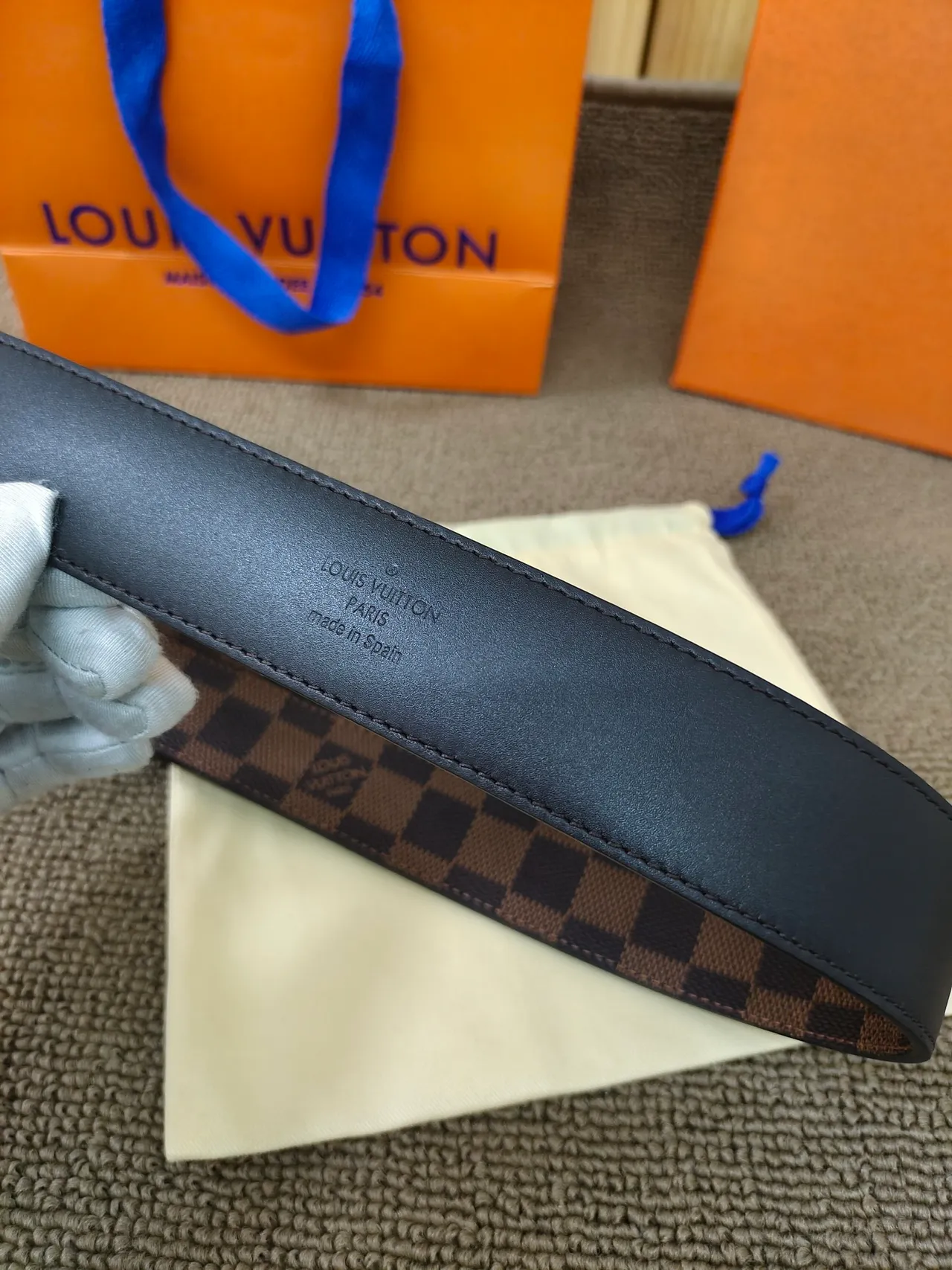 Louis Vuitton Reversible Damier Ebène and Navy Leather Belt 6