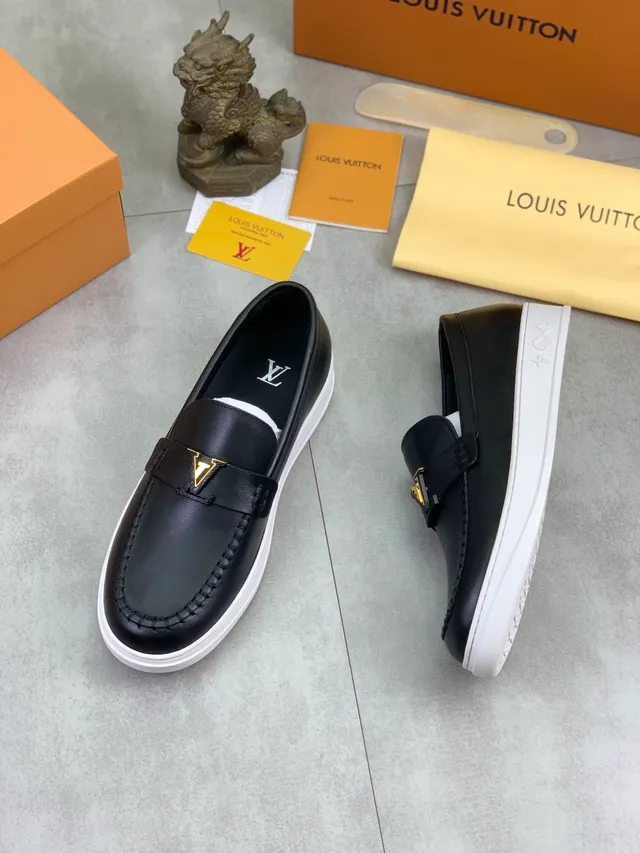 Louis Vuitton Run Away noir blanc cuir semelle plateforme mocassin 5