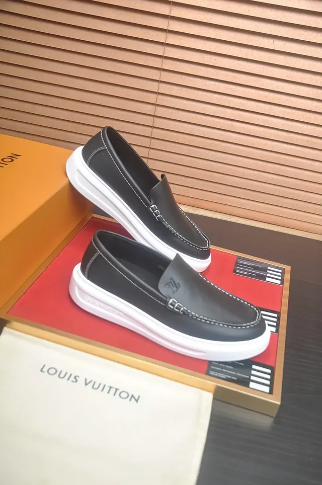 Louis Vuitton Run Away Black White Slip-On Contrast Sole Loafer 4