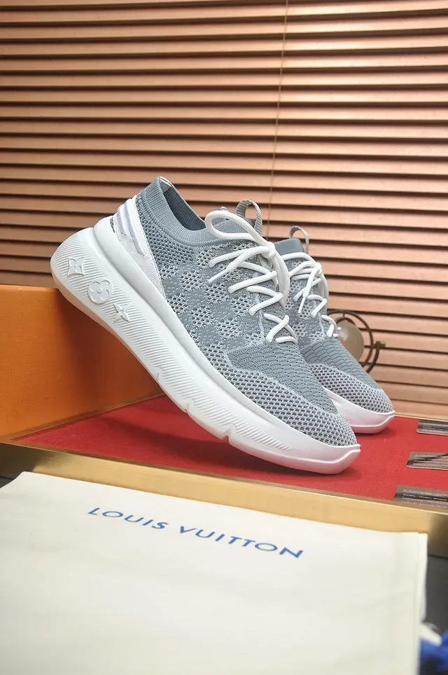 Louis Vuitton Run Away Gray Knit Lifestyle Sneakers 4