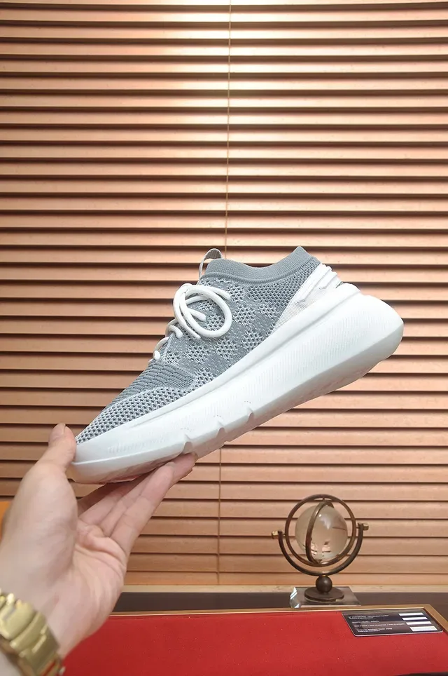 Louis Vuitton Run Away Gray Knit Lifestyle Sneakers 5