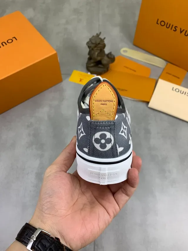 Louis Vuitton Run Away Gray White Monogram Canvas Low-Top Lifestyle Sneakers 3