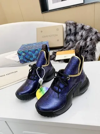 Louis Vuitton Run Away Metallic Blue Gold-Trimmed Chunky Sneakers 8
