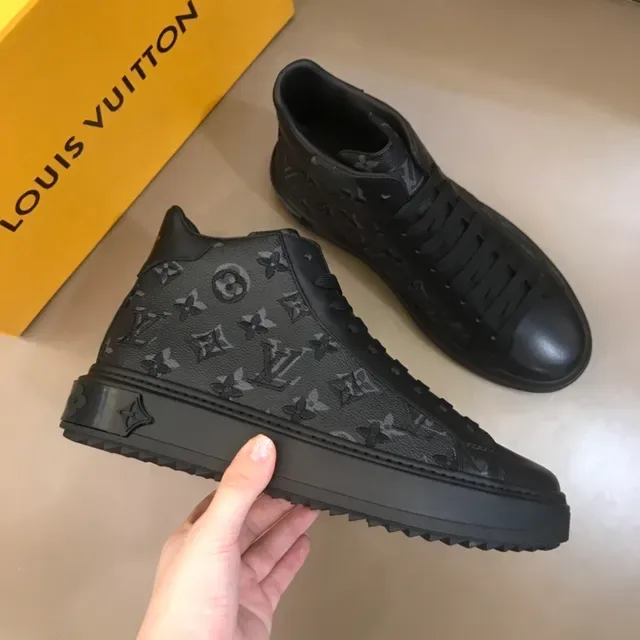 Louis Vuitton Run Away Monogram Black Lifestyle Sneakers 5