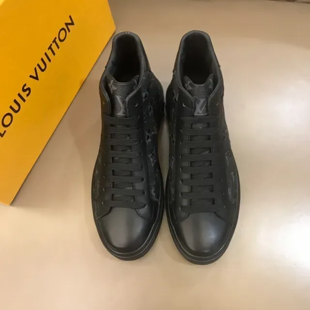 Louis Vuitton Run Away Monogram Black Lifestyle Sneakers 7