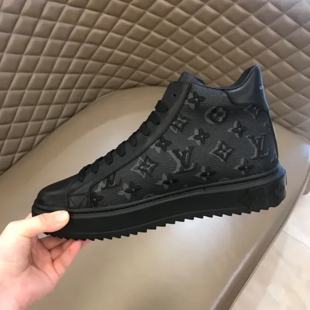 Louis Vuitton Run Away Monogram Black Lifestyle Sneakers 9