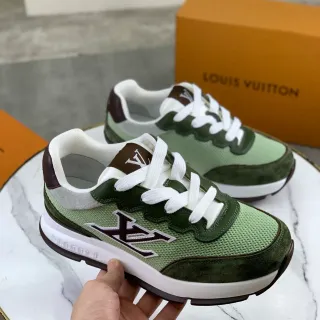 Louis Vuitton Run Away Verde Oliva Tela e Camurça Lifestyle Sneakers