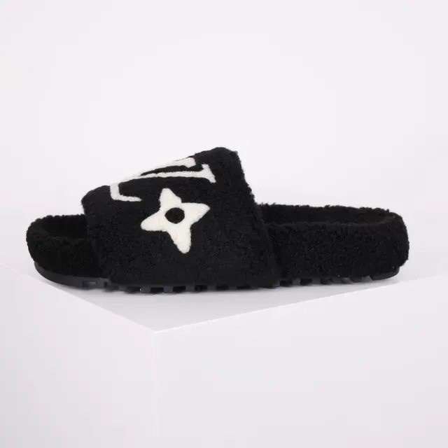 Louis Vuitton Shearling Monogram Star Slipper 9