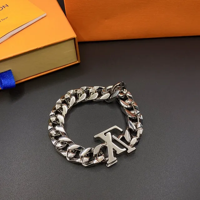 Louis Vuitton Silver Blue Chunky Curb-Link Chain Enameled Monogram Pendant Necklace 2