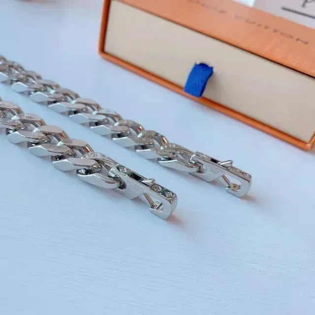 Louis Vuitton Silver Curb Chain Heavy-Link Bracelet 3