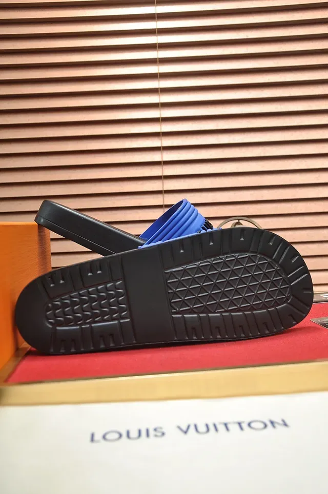 Louis Vuitton Slide Blue and Black Molded Rubber Slippers 7