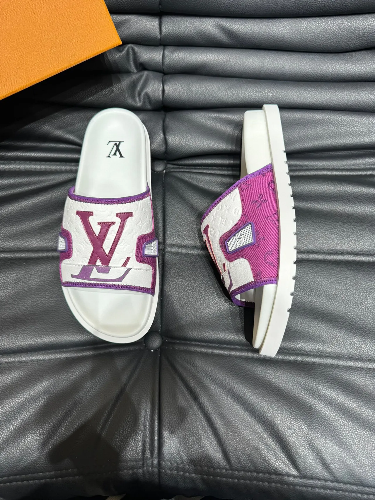 Louis Vuitton Slide Purple and White Platform Slippers 3