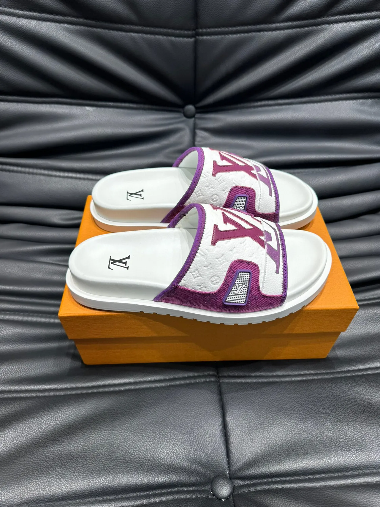 Louis Vuitton Slide Purple and White Platform Slippers 4