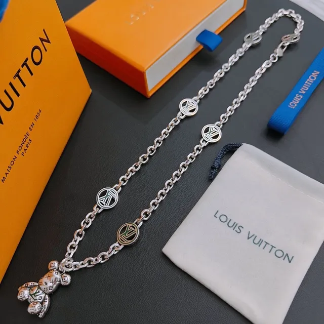 Louis Vuitton Teddy Bear Monogram Silver Chain Bracelet 3