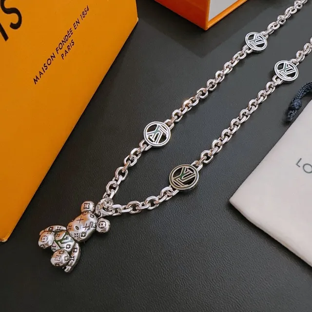 Louis Vuitton Teddy Bear Monogram Silver Chain Bracelet 5