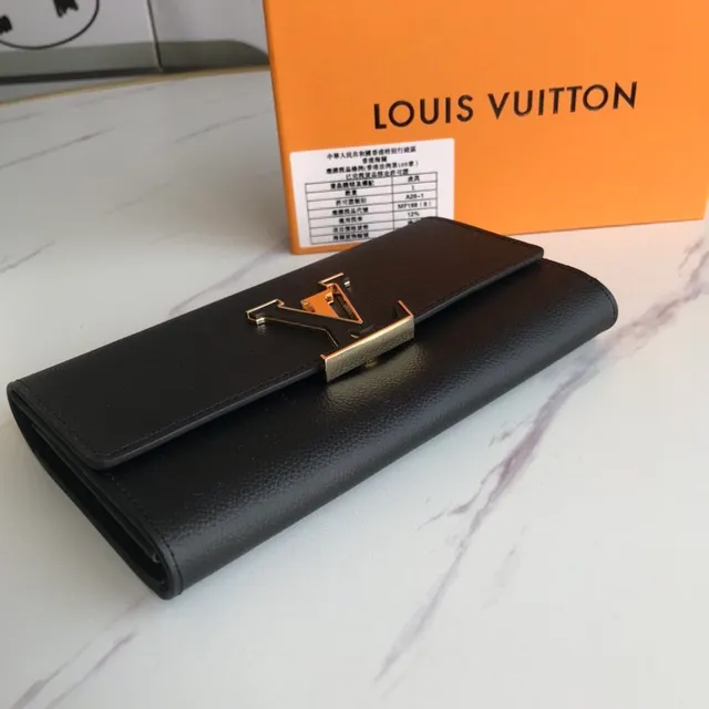 Louis Vuitton Twist Black Gold Couro granulado LV Clasp Long Wallet 4