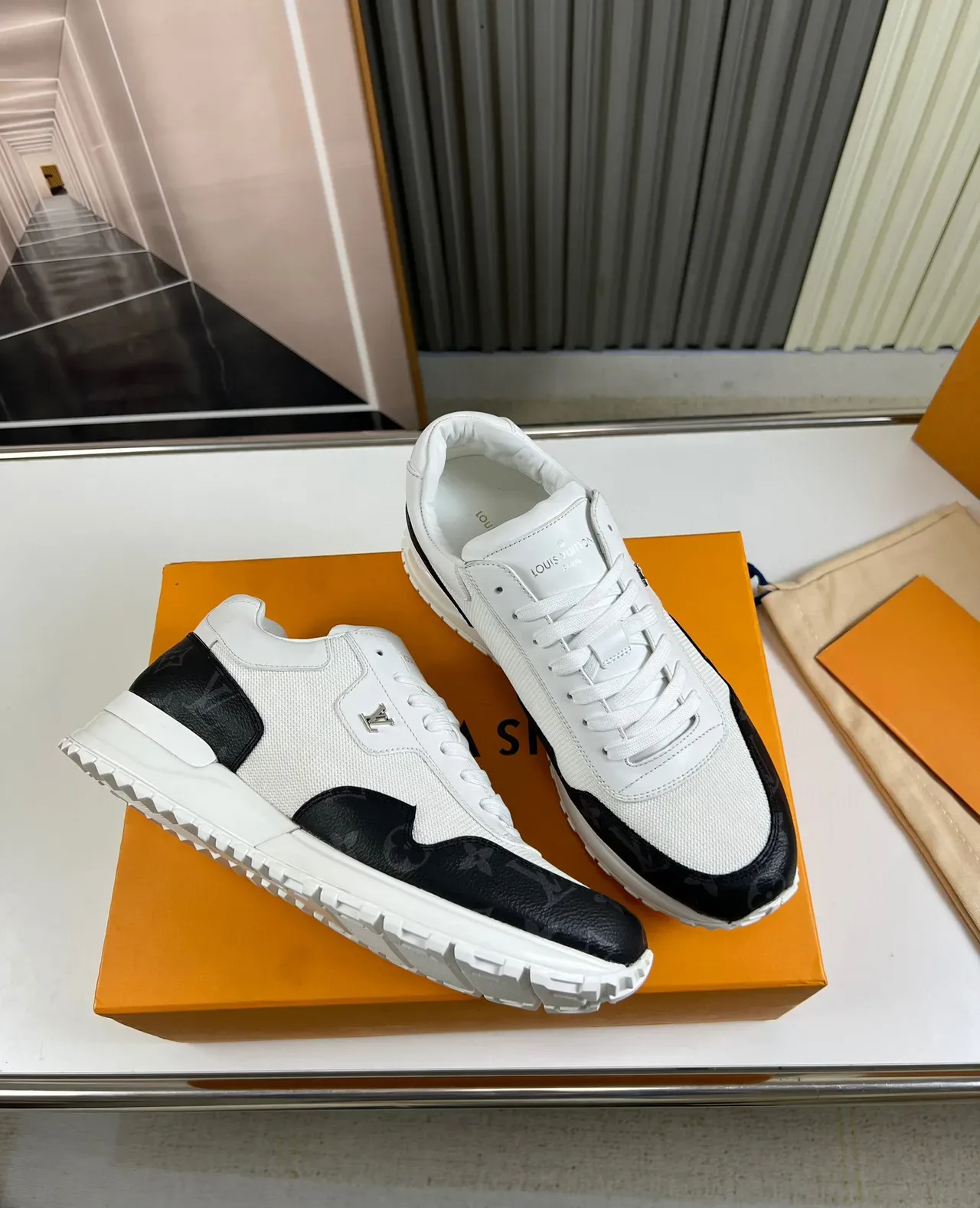 Louis Vuitton White Black Mesh And Monogram Leather Upper Chunky Rubber Sole Lifestyle Sneakers 5