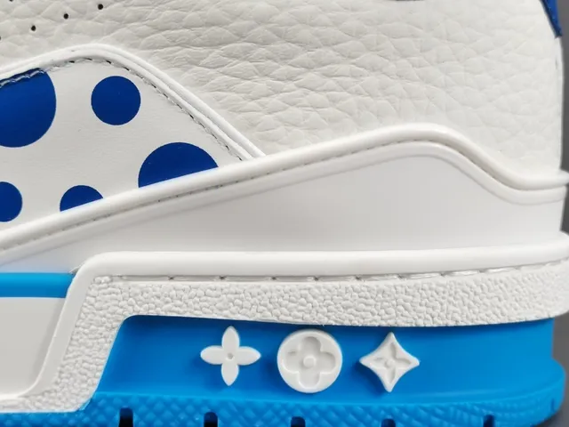 Louis Vuitton White Blue Leather Upper Polka-Dot Print Lifestyle Sneakers 7