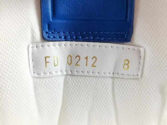 Louis Vuitton White Blue Leather Upper Polka-Dot Print Lifestyle Sneakers 12