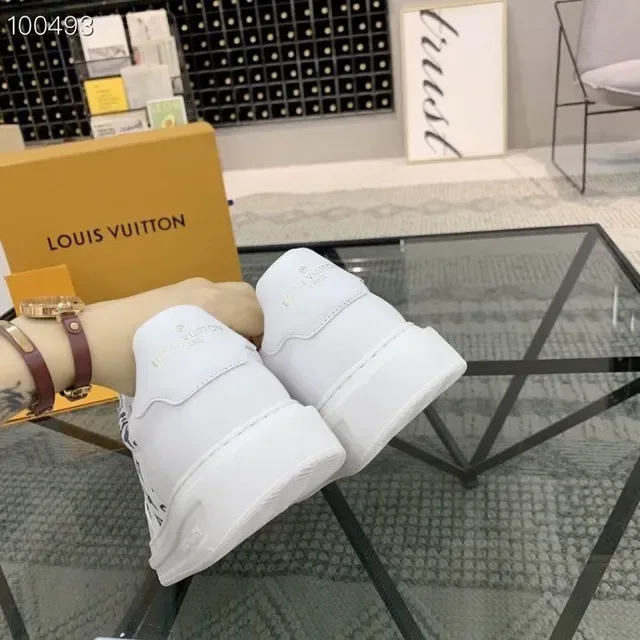 Louis Vuitton White Blue Monogram-Print Upper Chunky Sole Lifestyle Sneakers 7