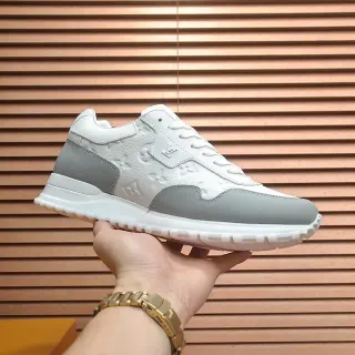 लুইस ভিত্তন সাদা ধূসর Monogram-Embossed চামড়া Contrast Panels Lifestyle Sneakers