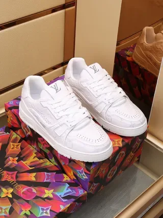 Louis Vuitton White Gray Monogram-Embossed Leather Sculpted Chunky Sole Lifestyle Sneakers 9