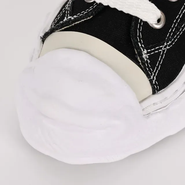 Maison Margiela Black White Deconstructed Oversized Sole Lifestyle Sneakers 5