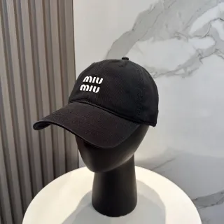 Miu Miu logo bordado gorra de béisbol negra