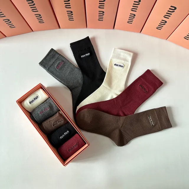 Miu Miu Logo-Embroidered Ribbed Crew Socks 2