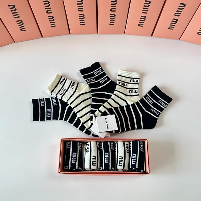 Miu Miu Striped Logo-Cuff Mid-Calf Socks 4