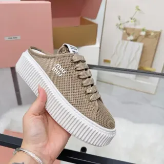 Miu Miu Wander حذاء رياضي بيج شبكي ريبو منصة نمط حياة
