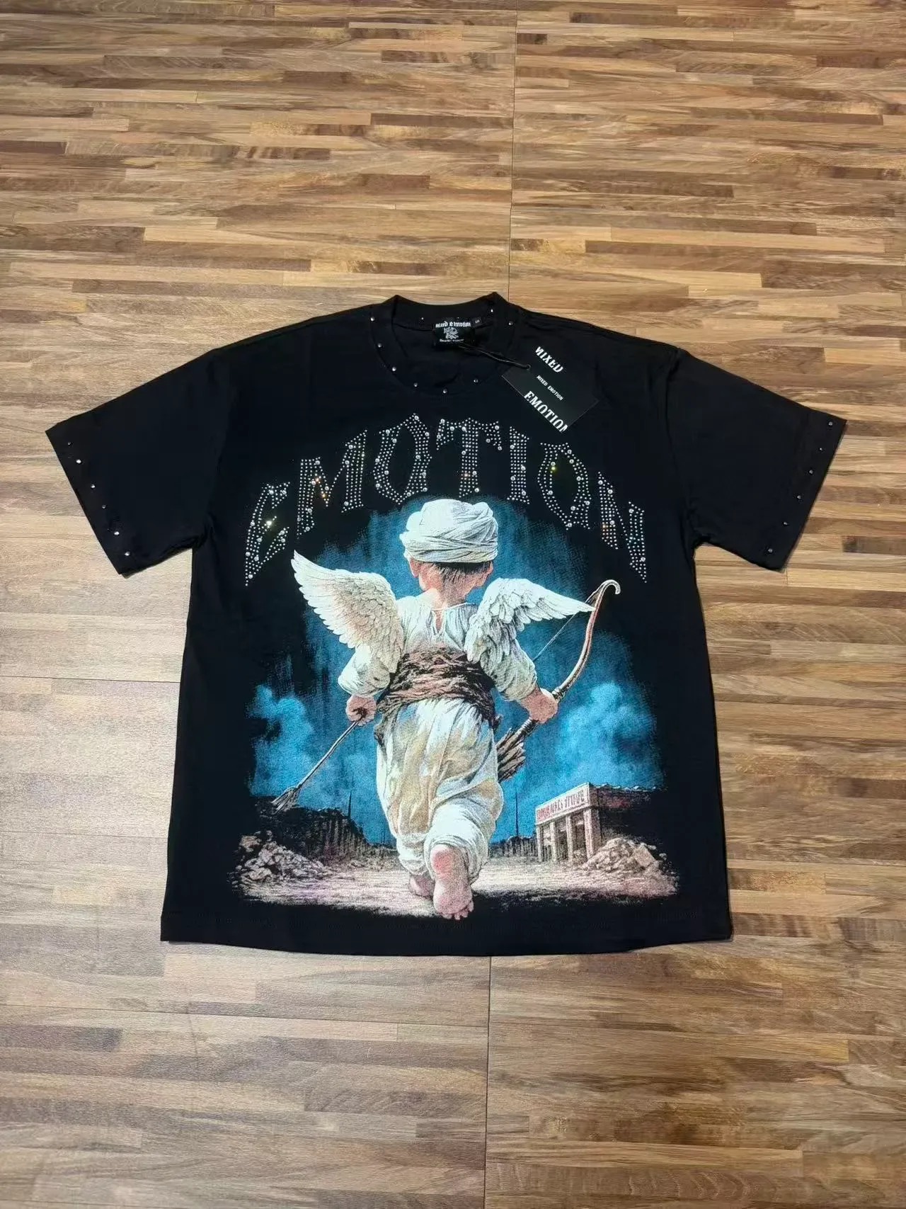 Mixed Emotion Angel Graphic Rhinestone Embellished Black T-Shirt 3