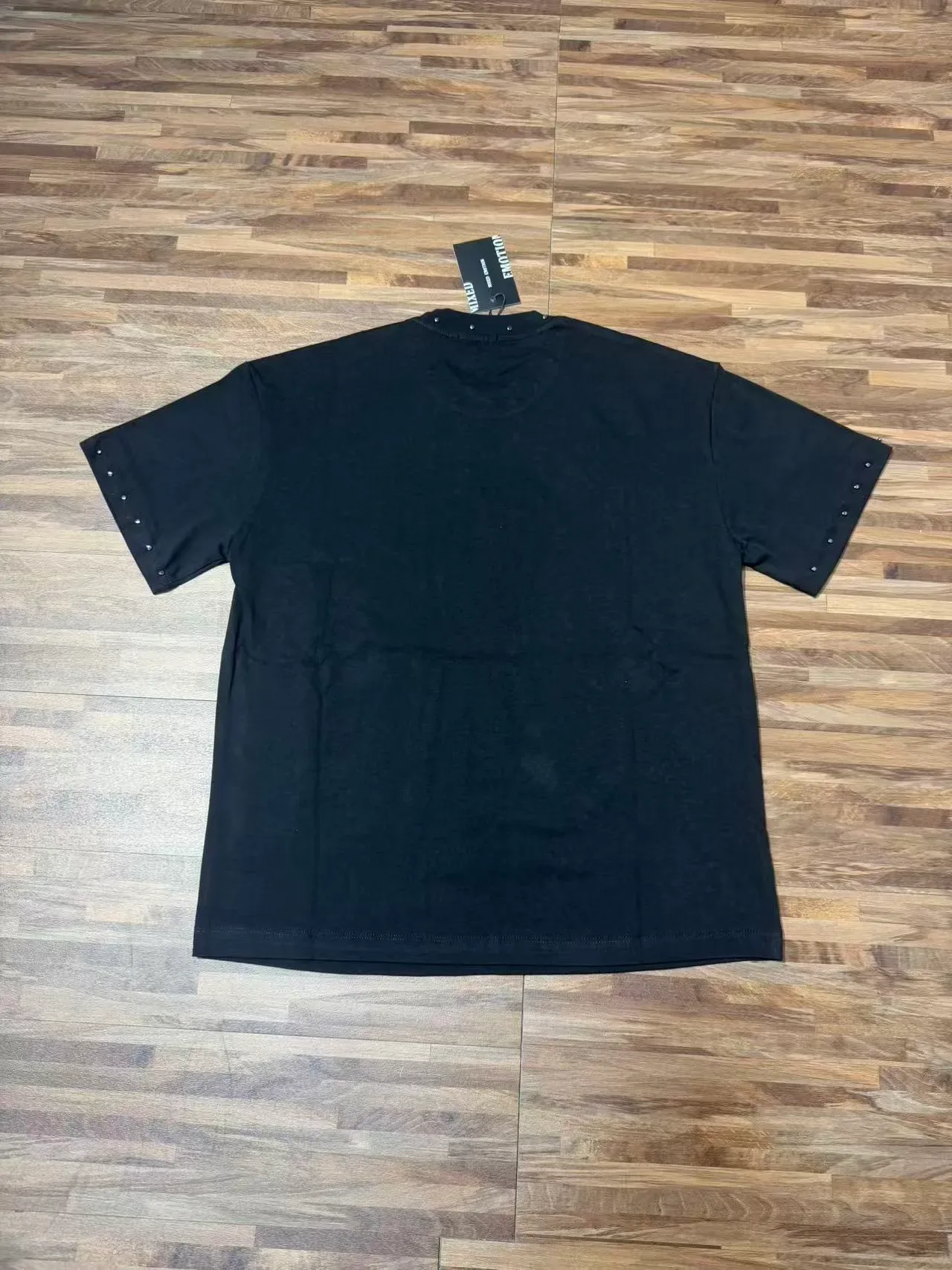 Mixed Emotion Angel Graphic Rhinestone Embellished Black T-Shirt 4