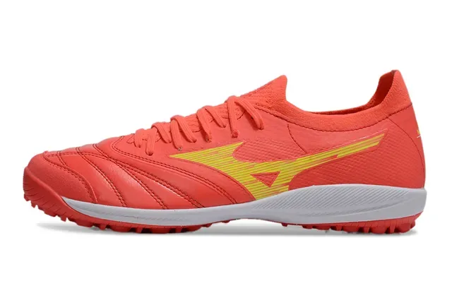 Mizuno Red Yellow Low-Cut Synthetic Leather Upper Turf Soccer Shoes 7