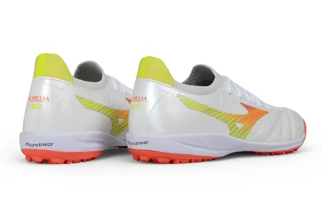 Mizuno White Orange Quilted Synthetic Upper Wave-Logo Side Stripe Turf Soccer Shoes 3