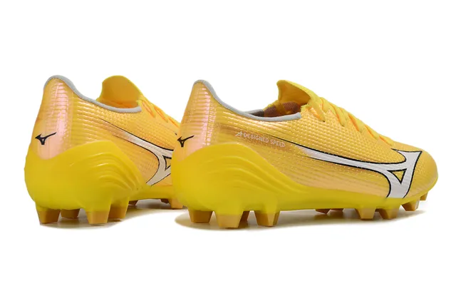 Mizuno Jaune Blanc Partie supérieure en tissu texturé studs coniques moulés terrain ferme chaussures de football 5