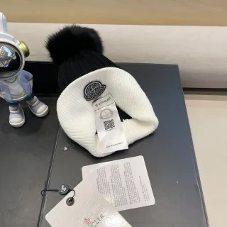 Moncler Black White Ribbed Knit Two-Tone Beanie