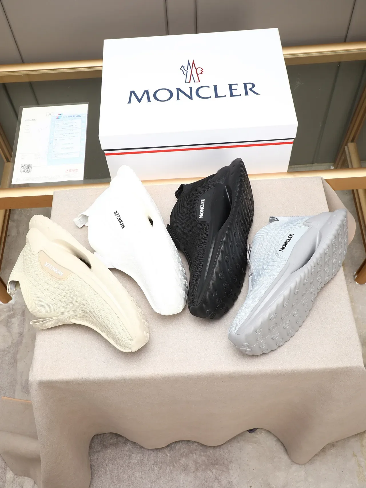 Moncler tricô Slip-On texturizado por ondas sneakers lifestyle 2