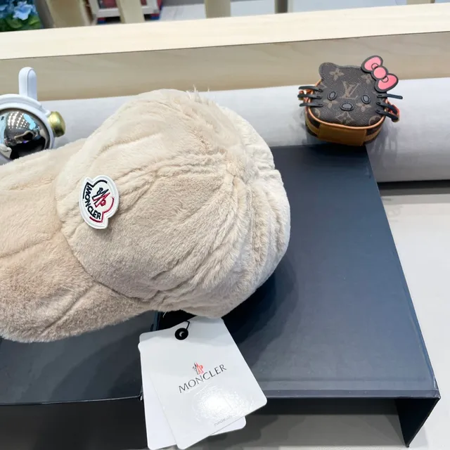 Moncler Plush Beige Baseball Cap 7