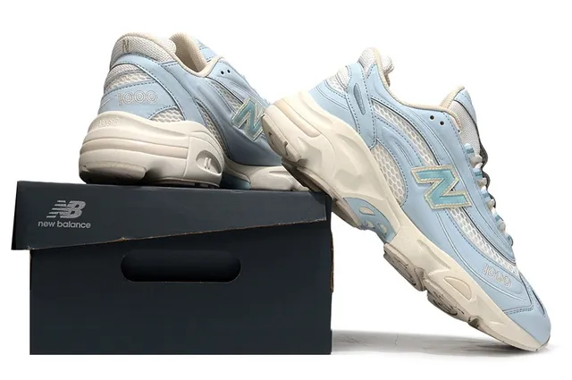 New Balance 1000 أحذية رياضية سميكة بلون أزرق فاتح وكريمي 6